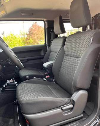 Suzuki Jimny cena 105000 przebieg: 65000, rok produkcji 2018 z Gdynia małe 379